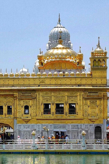 Amritsar: Golden Temple & Historic Sites Half-Day Tour - Visiting the Golden Temple