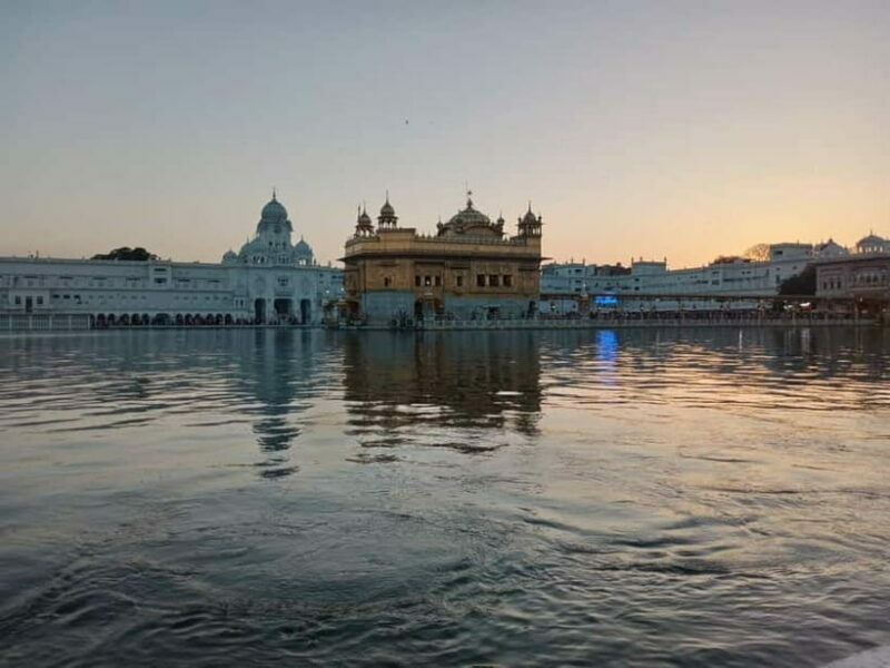 Amritsar: Golden Temple, Jallianwala Bagh, Wagah Border Tour - The Wagah Border: A Patriotic Spectacle