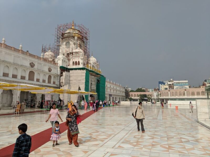 Amritsar: Golden Temple Jallianwala Bagh & Wagah Border Tour - Itinerary Highlights