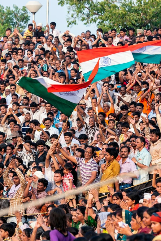 Amritsar: Wagah Border Flag-Lowering Ceremony Tour - Key Points