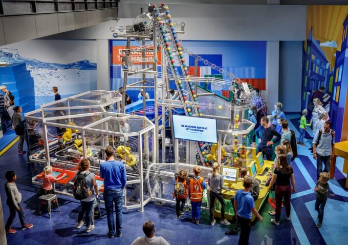Amsterdam: 1-Hour Canal Cruise & NEMO Science Museum - Planning Your Visit