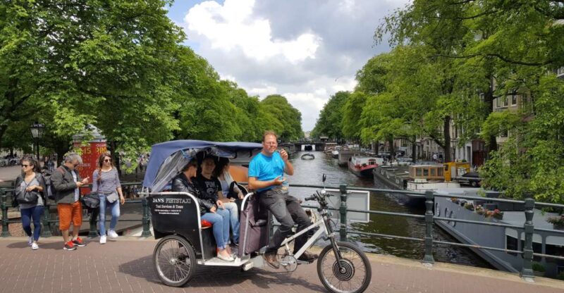 Amsterdam: 2-Hour Sightseeing Tour by Rickshaw - Tour Highlights