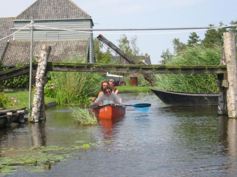 Amsterdam 5-Hour Guided Canoe Trip in the Wetlands - Picnic on the Island