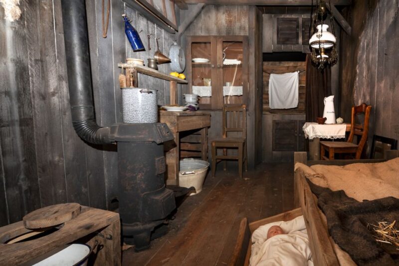 Amsterdam: Architecture Museum Het Schip Entry Ticket & Tour - Key Points