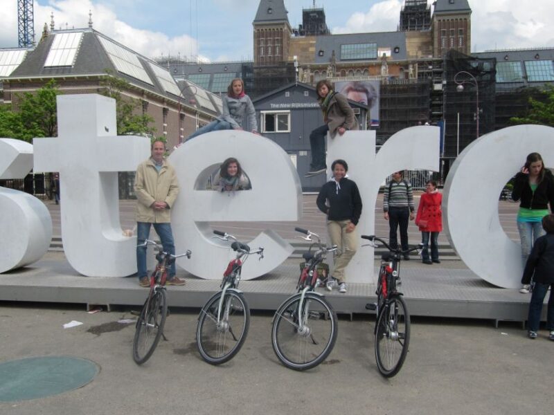 Amsterdam: Bike Rental With Free Cup of Coffee - Bike Tour Routes
