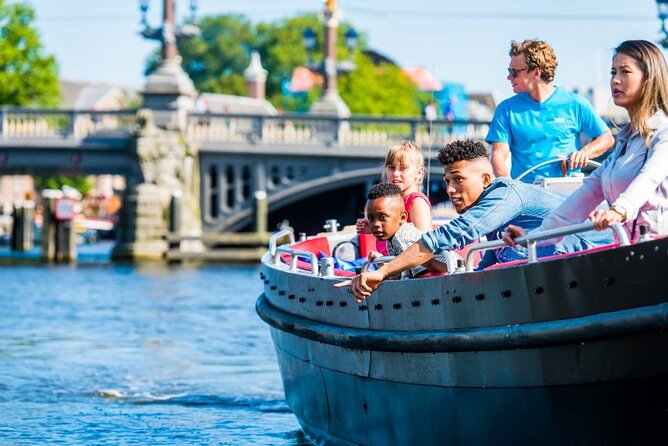 Amsterdam Canal Cruise in Open Boat With Local Skipper-Guide - Boat Description