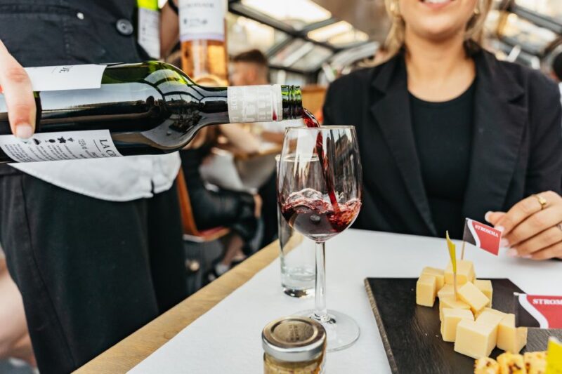 Amsterdam: Cheese and Wine Canal Cruise - Inclusions