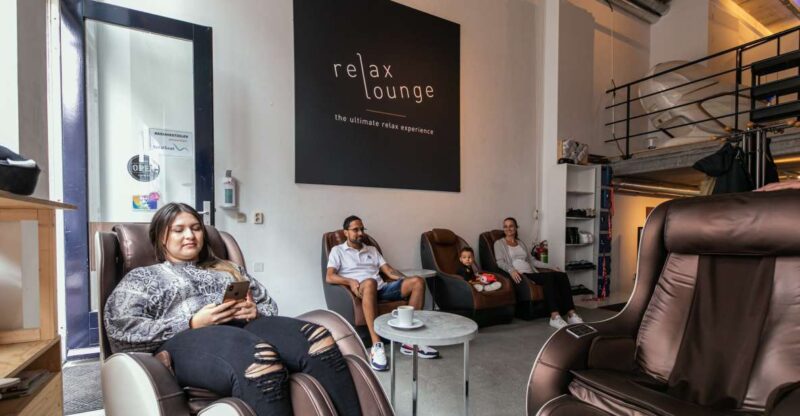 Amsterdam: Chill Massage Chair - Massage Experience