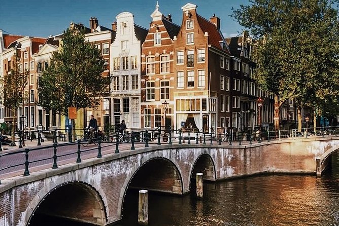 Amsterdam City Center & History - Exclusive Guided Walking Tour - Guided Experience