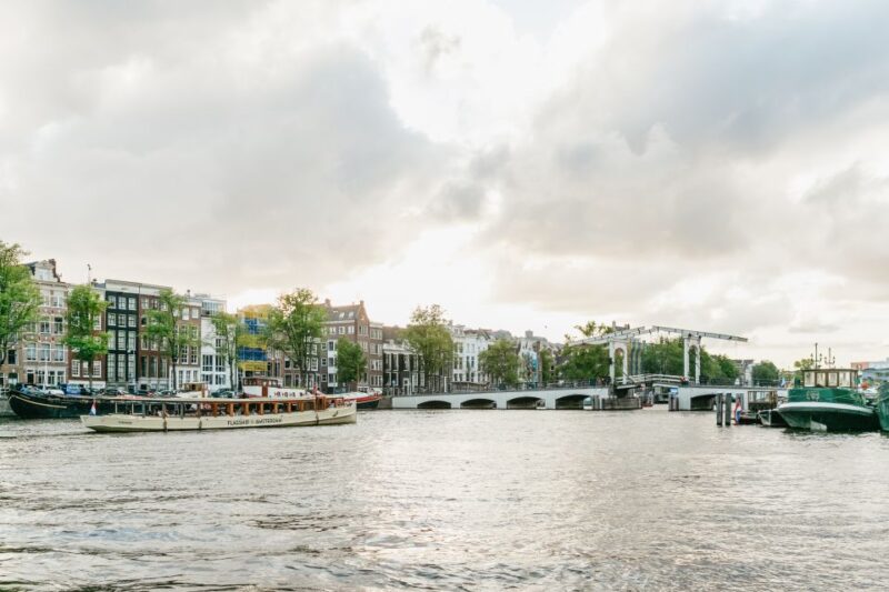 Amsterdam: Classic Boat Cruise With Cheese & Wine Option - Highlights and Itinerary