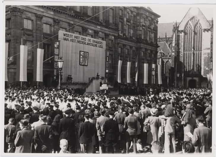 Amsterdam: Cycling Along the World War Two Spots - Significant Locations and Raids