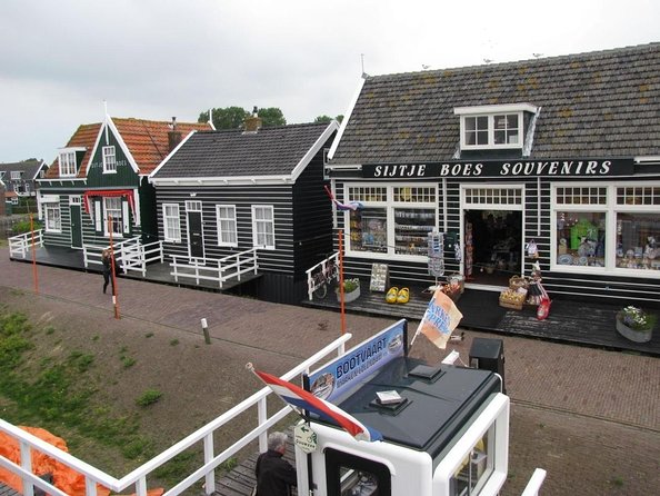 Amsterdam: Daytrip to Zaanse Schans, Edam, Volendam & Marken - Meeting and Pickup