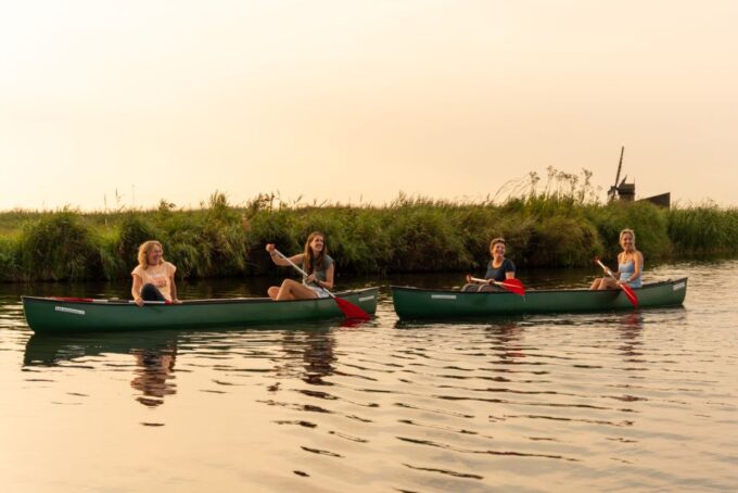 Amsterdam: Dutch Countryside Sunset Canoe Tour - Getting to the Tour