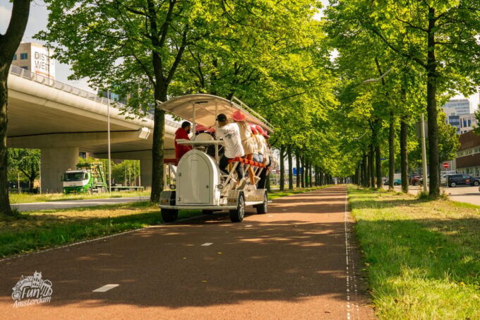 Amsterdam: Dutch Prosecco Party Bike - Getting to the Starting Location