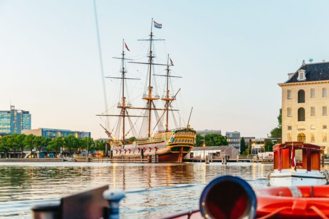 Amsterdam: Evening Canal Cruise - Accessibility and Special Requests
