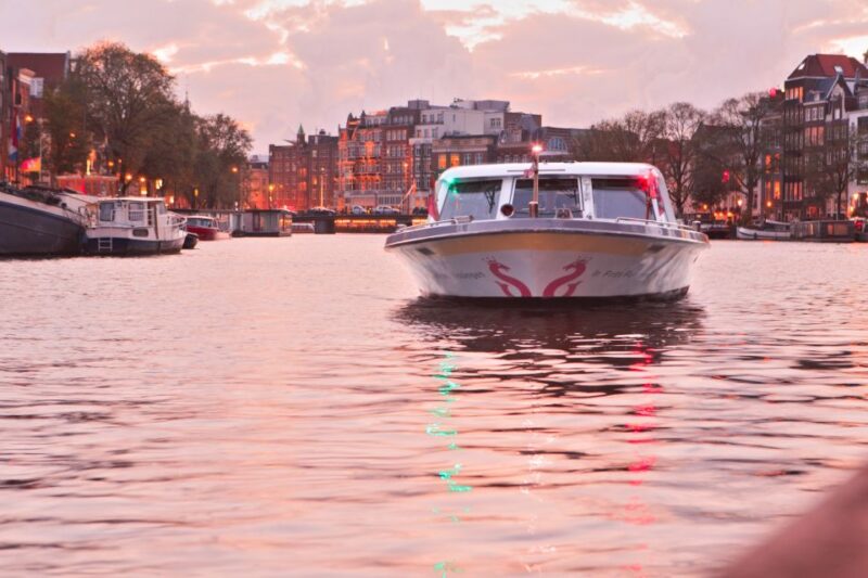 Amsterdam: Evening Canal Cruise With Pizza and Drinks - Meeting Point and Details