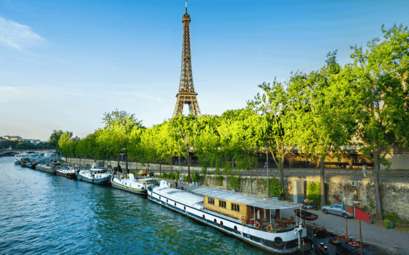 Amsterdam: Full-Day Trip to Paris - Shopping and Attractions