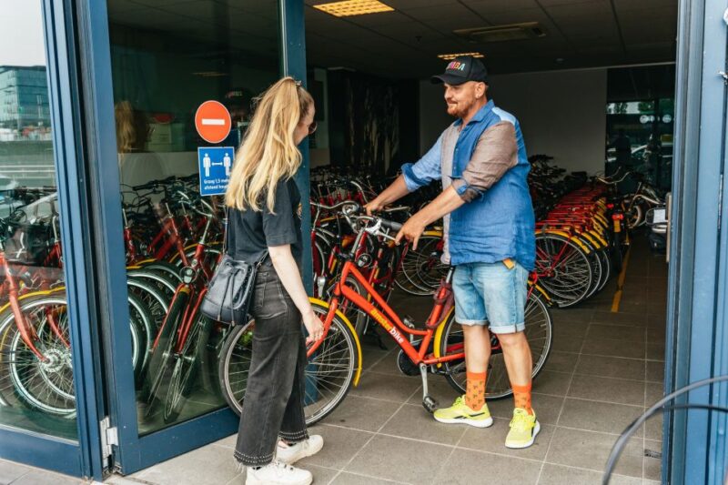 Amsterdam: Guided Bike Tour of Central Amsterdam - Customer Reviews and Ratings