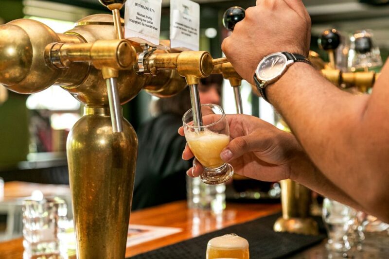 Amsterdam: Guided Craft Beer Brewery Bus Tour With Tastings - Itinerary and Experience