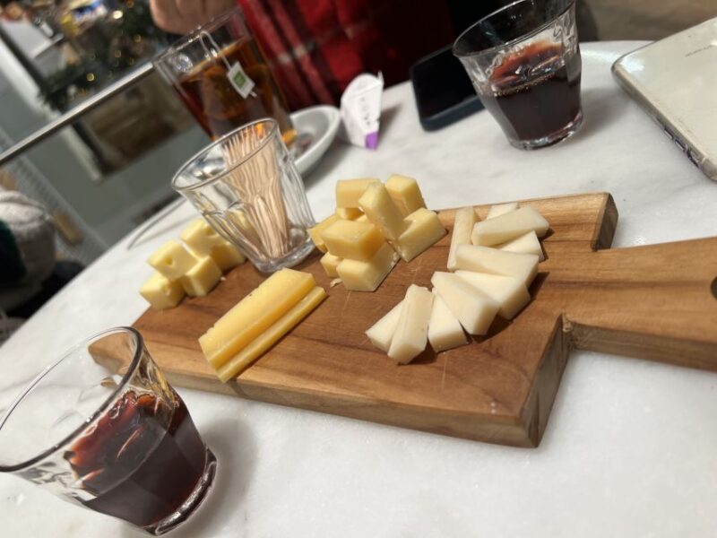 Amsterdam: Guided Food Tour With 8 Tastings and Drinks - Experience & Tastings