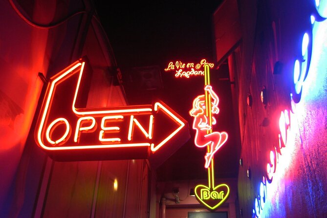 Amsterdam: Guided Red Light District and City Walking Tour - Group Size and Duration
