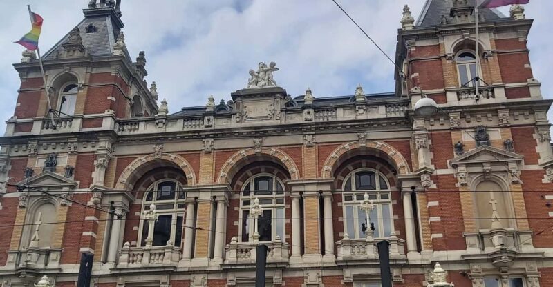 Amsterdam Highlights: Friendly Walking Tour - Pricing and Booking