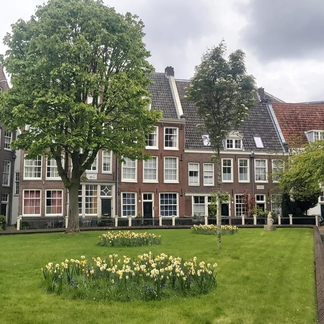 Amsterdam Highlights: Friendly Walking Tour - Experience and Inclusions