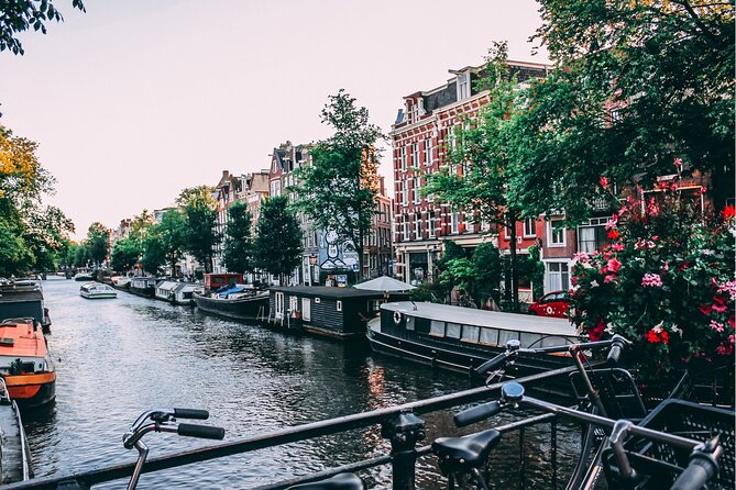 Amsterdam: Highlights & History Self-Guided Walking Tour - Tour Duration and Accessibility