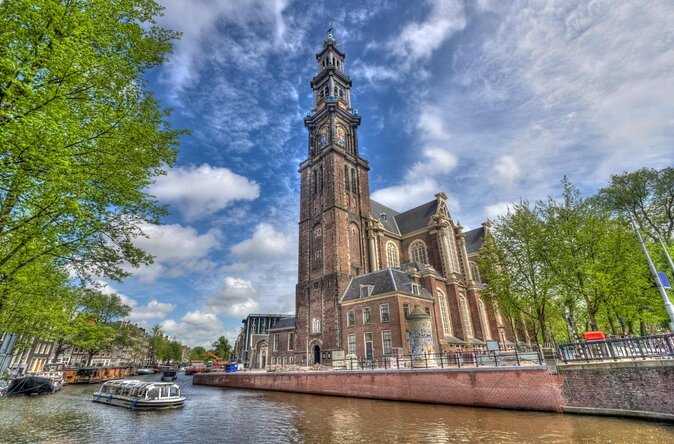Amsterdam Highlights With Local: Walking Tour & Canal Cruise - Meeting Point and Start Time