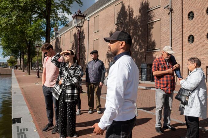Amsterdam: Jewish Quarter and History Guided Tour - Tour Booking and Availability