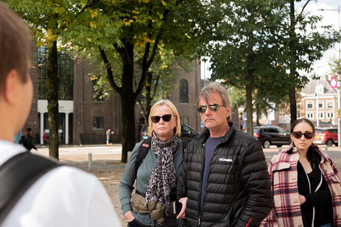 Amsterdam: Jewish Quarter Walking Tour - Small-Group Tour Experience