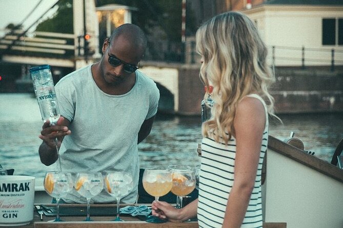 Amsterdam: Luxury Boat Cruise With Beers, Wines & Cocktails - Alcoholic Beverage Offerings