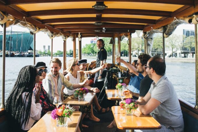 Amsterdam: Luxury Cheese & Wine Cruise With Unlimited Drinks - Guided Tour