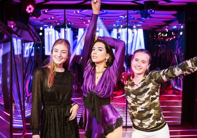 Amsterdam: Madame Tussauds Ticket - Interactive Photo Experiences