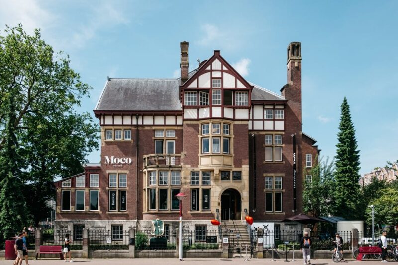 Amsterdam: Moco Museum Entry Ticket and Canal Cruise - Museum and Cruise Experience