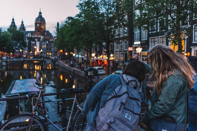 Amsterdam Night Photography Workshop With a Professional - Capturing Amsterdams Beauty