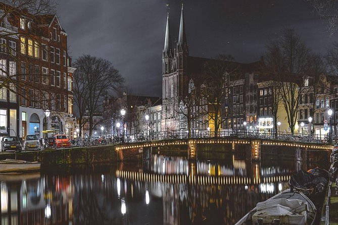 Amsterdam Night Photography Workshop With a Professional - Tips on Composition and Shooting