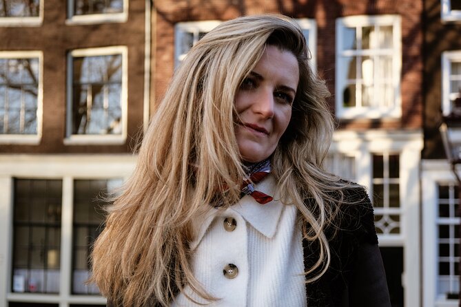 Amsterdam: Photowalk at the Canals - Unique Photographic Perspectives