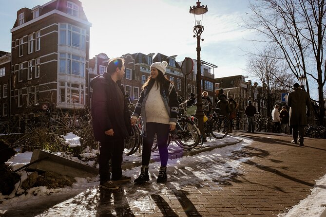 Amsterdam: Photowalk at the Canals - Professional Photographers Expertise