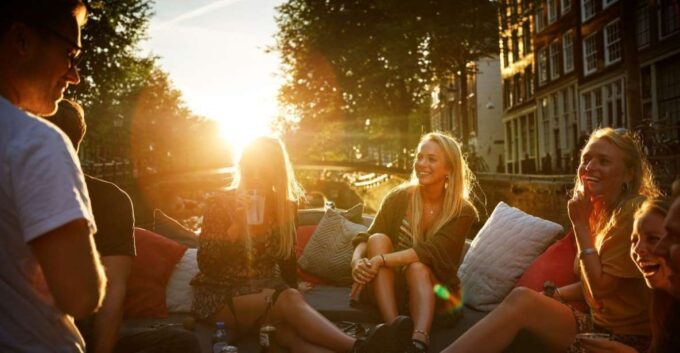 Amsterdam: Private BBQ Cruise With Personal Chef & Drinks - Inclusions and Exclusions