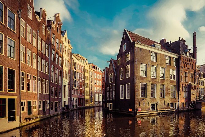 Amsterdam Private Half-Day Photography Walk and Tour - Exploring Amsterdams Photogenic Locations