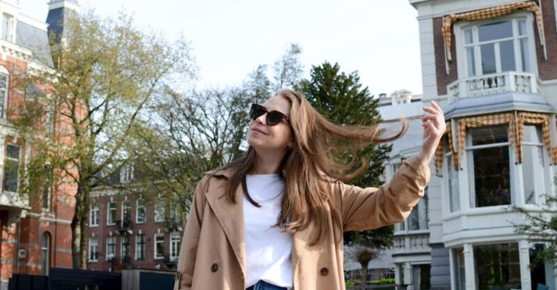 Amsterdam: Private Photoshoot in Iconic Locations - Key Points