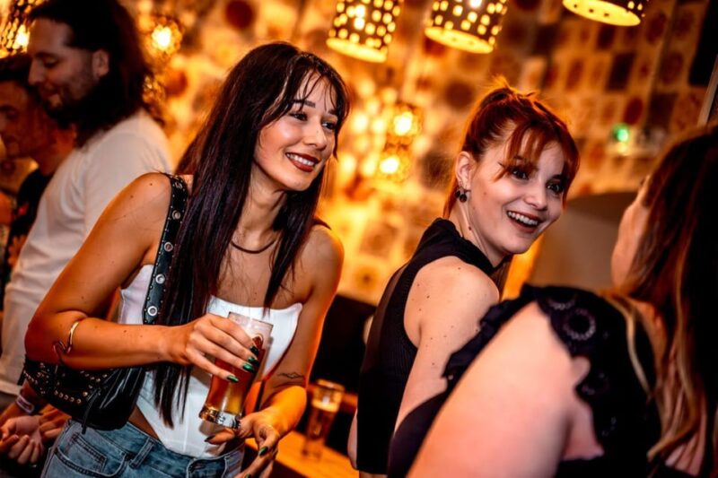 Amsterdam: Private Pub Crawl With VIP Club Entry and Shots - Inclusions