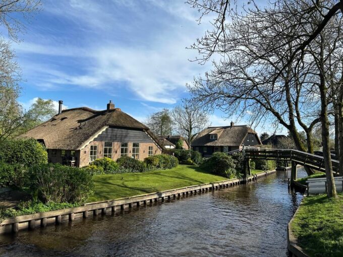 Amsterdam: Private Tour Giethoorn, Zaanse Schans Local Guide - Cancellation Policy