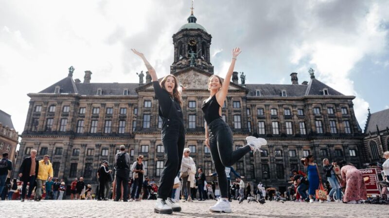 Amsterdam: Professional Photoshoot at Dam Square. - Key Points