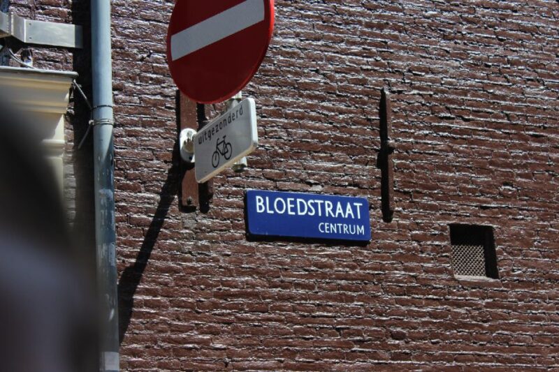 Amsterdam: Red Light District 1-hour Smartphone Audio Tour - Tour Details