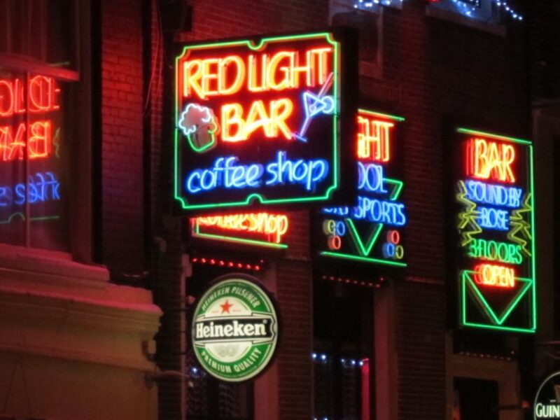 Amsterdam: Red Light District and Coffeeshop Culture Tour - Customer Testimonials