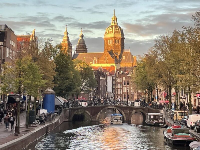 Amsterdam: Red Light District & Historical City Center - Booking Details