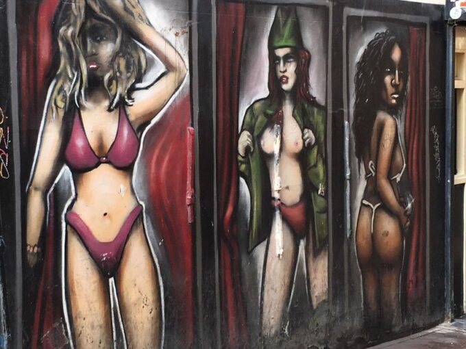 Amsterdam: Red Light District & Historical City Center - Engaging Storytelling and Experiences