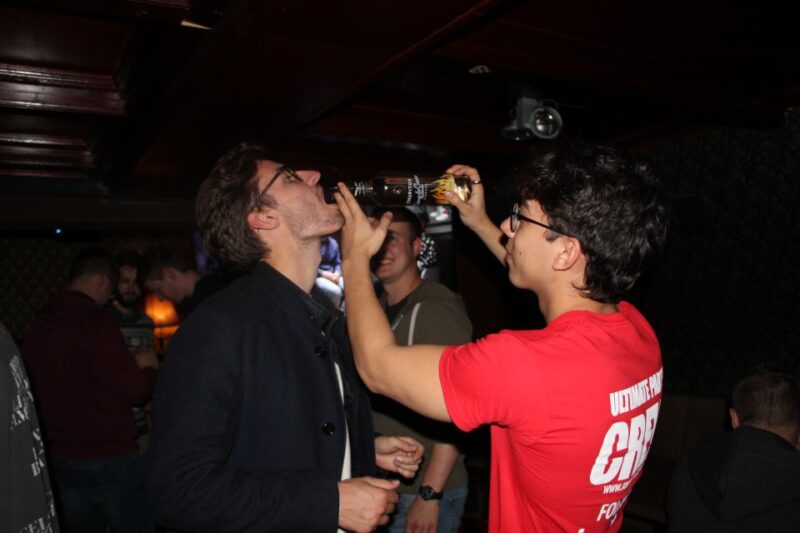 Amsterdam: Red-Light District Pub Crawl and Booze Boat Tour - Meeting Points and Important Information